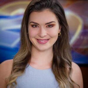 Aileen Hnatiuk Husband, Age, Height, Sister, FOX44。